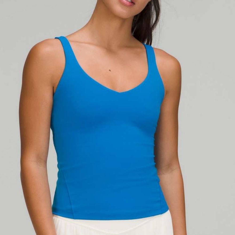 Excellent condition Poolside blue Lululemon alighn tank size 0